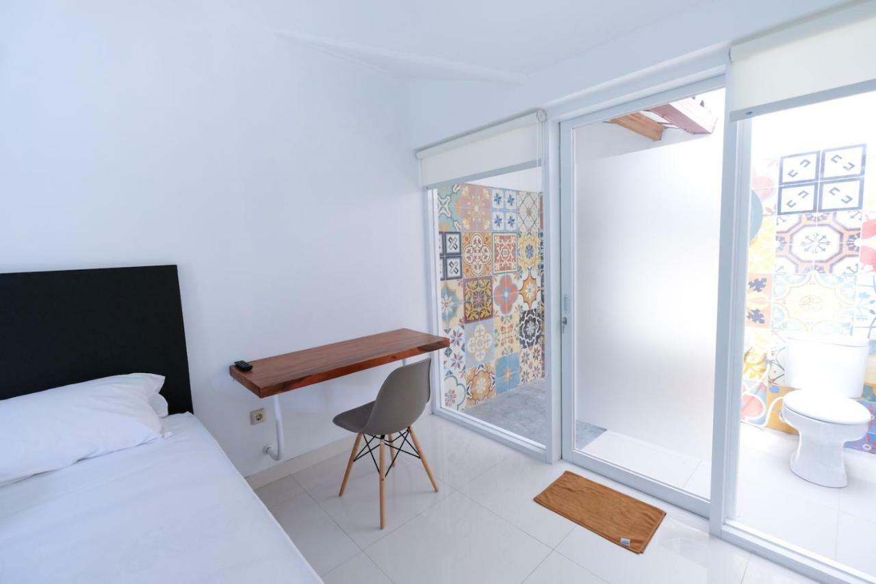 Reddoorz Plus @ Demangan Gejayan Pakualaman Buitenkant foto