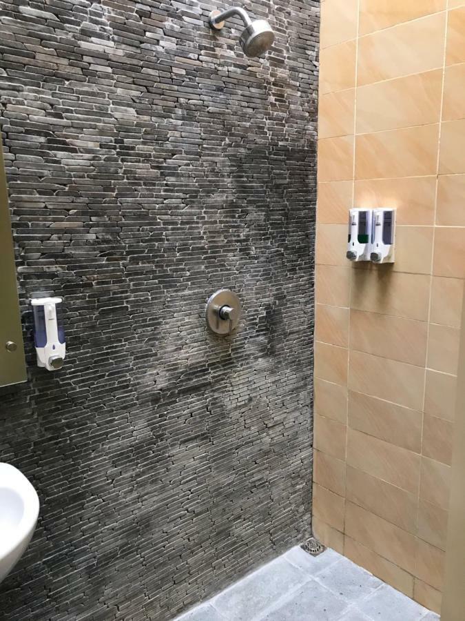 Reddoorz Plus @ Demangan Gejayan Pakualaman Buitenkant foto